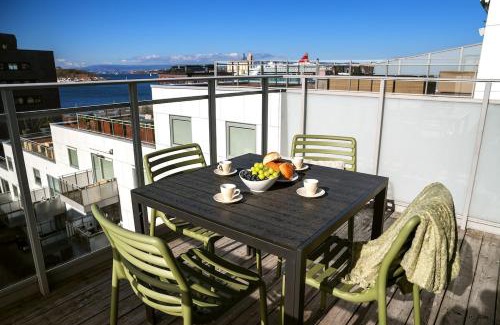 Gamle Oslo Apartamento | 112 sqm penthouse with an OMG Fjord View