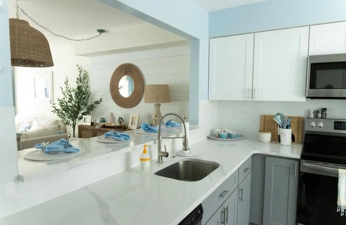 Diamond Beach Casa | 114 Austin Ave, Unit 11