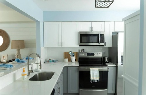 Diamond Beach Casa | 114 Austin Ave, Unit 11