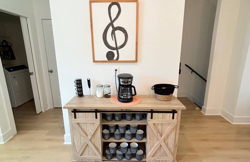 Donelson Casa | 116 The Music Valley House