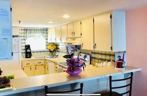 Ormond-by-the-Sea Condominio | 11th FLOOR! REDUCED RATE UNTIL DEC 2025..25% DISCOUNT IF RENT OVER 28 DAYS!