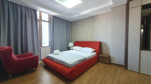 Almaty District Apartamento | 12эт ТОП ЛОКАЦИЯ посольство США до 6 гостей с 2мя кроватями, диваном и 2мя санузлами в Хайвилле
