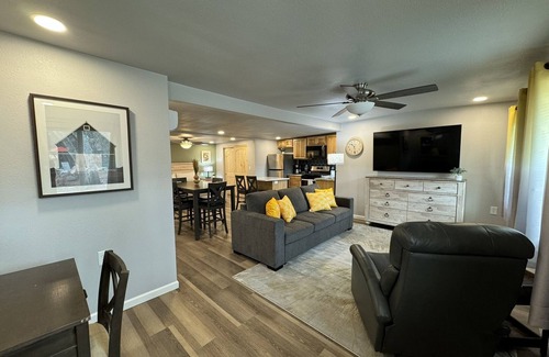 Sedona Condominio | 12 Creekside Retreat 1 Bedroom Condo by RedAwning