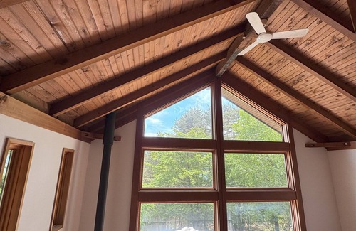 Fujikawaguchiko Cabaña | 120sqm Cathedral ceiling cottage/3min walk lake/Fuji view BBQ terrace/kawaguchi
