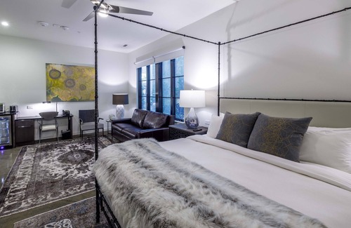 West End Hotel | 121 Hotel Floor 1 Buyout by AvantStay | Entire First Floor Buyout of 121 Hotel!