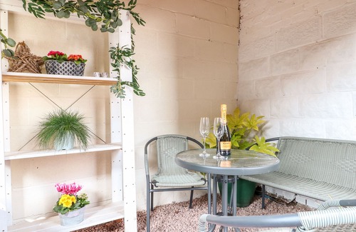 Tean Casa | 13 THE ISLAND, pet friendly, character holiday cottage in Tean