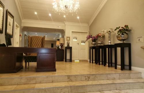 Groenkloof Cama Y Desayuno | 131 on Herbert Baker Boutique Hotel