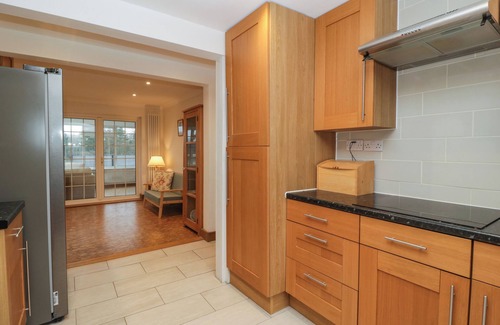 Lydney Cabaña | 14 Birchwood Road