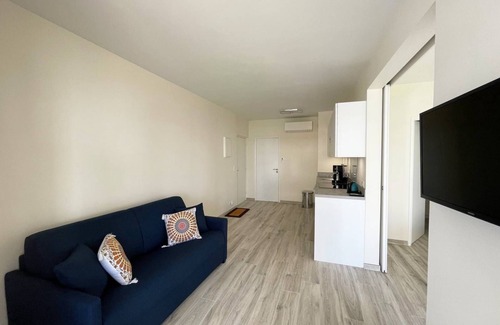 Mandelieu-la-Napoule Beach Apartamento | 14390 Superb studio in a luxury residence by the sea in Mandelieu