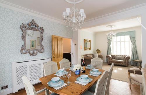 Porthcawl Casa | 145 New Road