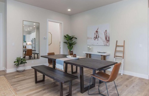 Washington Casa | 15 Bedroom Combined Super Luxury Home w- Private Pool!