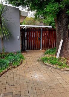 Langenhoven Park Casa | 15 Elizabeth Eybers str