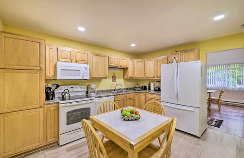 Tobyhanna Cabaña | 15 Mi to Skiing: Charming Tobyhanna Cottage!