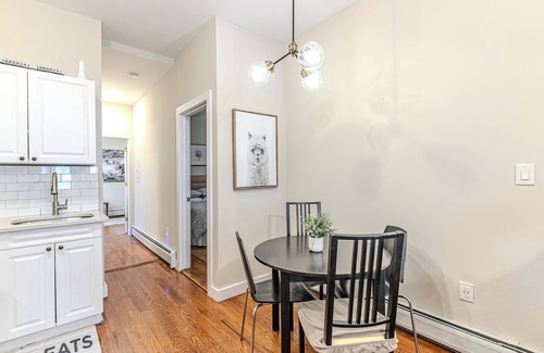 West New York Apartamento | 15 Min to NYC 2 Bedroom Apartment