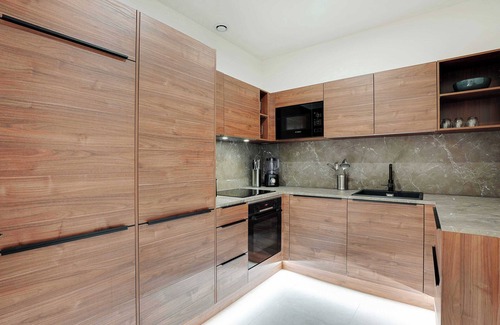 Saint-Gervais Apartamento | 150m2 Exceptional Living in Marais windows overlooking beautiful Hotel de Ville