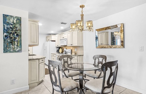 Fort Myers Beach Condominio | 1511 Seas The Day: Baitki West #504