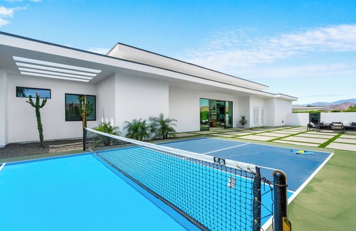 Indio Casa | 16 Luxury Villas for Private Resort-Style Retreats & Events | Bravo by AvantStay