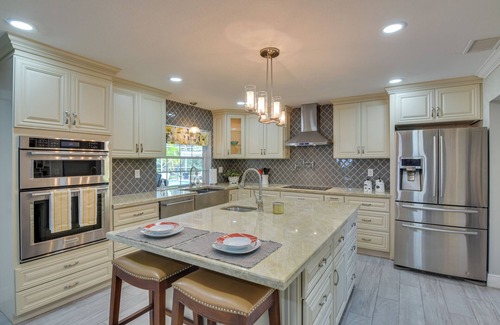 Plantation Casa | 16 Mi to Fort Lauderdale: Florida Escape w/ Pool!
