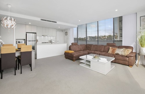 Dee Why Apartamento | ★160m2 LUXURY ROOFTOP PENTHOUSE, OCEAN VIEW,GARAGE