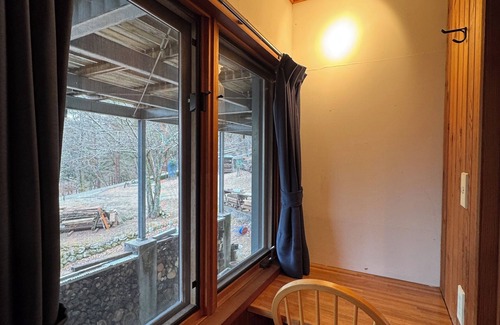 Fujikawaguchiko Cabaña | 162㎡cabin/3min walk Lake Saiko/remote work/BBQ/5min drive Kawaguchi Lake/Mt.Fuji