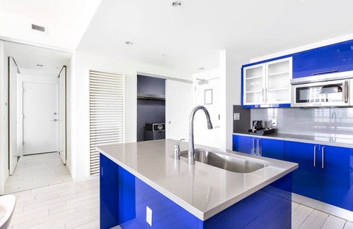 Barrier Island Condominio | 16th Floor Luxury 2 Bedroom | Ocean Views & Luxury