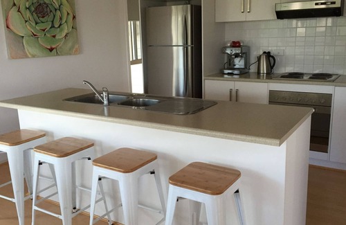 Waterhouse Casa | 17 Lakeside Terrace Robe SA