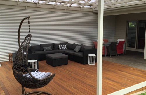 Waterhouse Casa | 17 Lakeside Terrace Robe SA