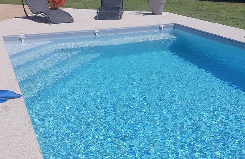 Mont-de-Marsan Casa | 170 m2 architect-designed house with swimming pool