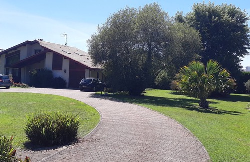 Mont-de-Marsan Casa | 170 m2 architect-designed house with swimming pool
