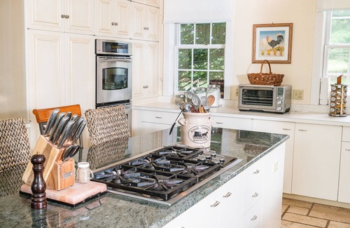 Mount Joy Casa | 1732 Casa de campo histórica restaurada