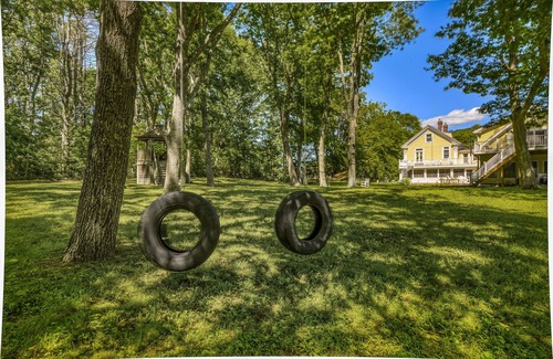 Orland Casa | 1790 Historic home on the Narramissic River in Orland Village
