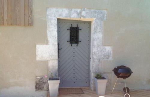 Palluaud Chalet De Esquí | 17th C French Pigeonaire - magical romantic couples retreat