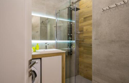 Verkhnie Misto Apartamento | 18 Sofievskaya Apartments