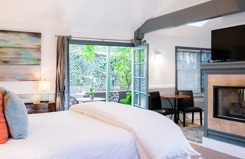 Napa Cama Y Desayuno | 1801 First Luxury Inn