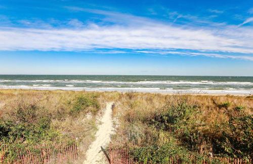 Cottage Line Apartamento | 1866 EOV Beach Suite