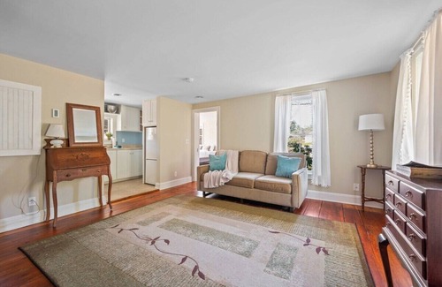 Ellenville Casa | 1880's Farmhouse, W/Private stream & Hot Tub