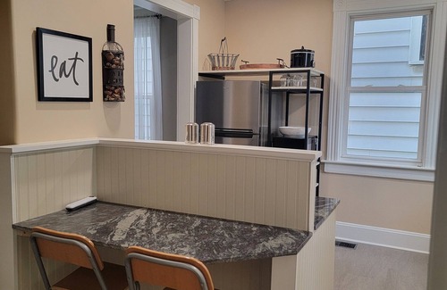 Hamilton Casa | 1895 meets 2025 Townhouse in Urban Hamilton