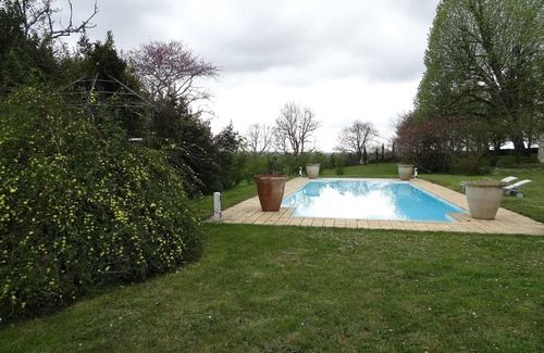 Camblanes-et-Meynac Casa | Casa encantadora del siglo XVIII con piscina a 15 minutos de Burdeos.