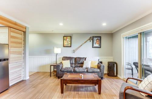 Century West Apartamento | 19 Mi to Mt Bachelor Ski Resort Condo with Grill