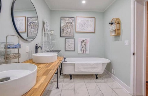 Sheffield Casa | 1920s Charm Meets Modern Luxury in heart of Shoals