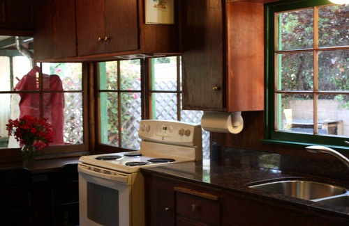 Clearlake Cabina | 1930's Rustic Cabin en Private Honeymoon Cove Estate Duermen 11