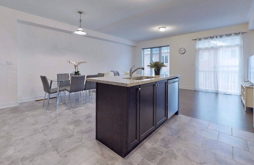 Aurora Casa | 195 Brand new 3 Bedroom Townhouse