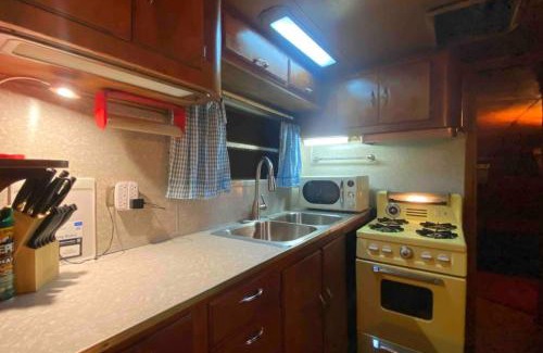 Durham Casa | 1951 Spartan Aircraft Cottage Durham NC