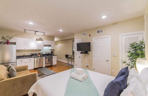 Rittenhouse Row Apartamento | 1955 Rittenhouse - Studio