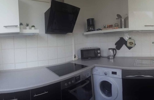 Hochheide Apartamento | 1A apartment 85m2 -up to 6 persons with balcony and elevator fast WLAN