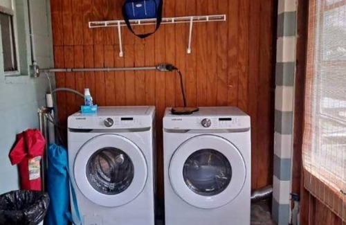 Cocoa Beach Cabaña | 1B/1B Close to Beach and Downtown Cocoa Beach