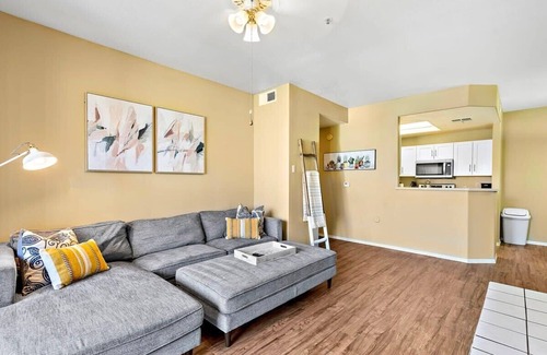 Central Scottsdale Condominio | 1BD, Resort Amenities, Scottsdale, Pool & Gym