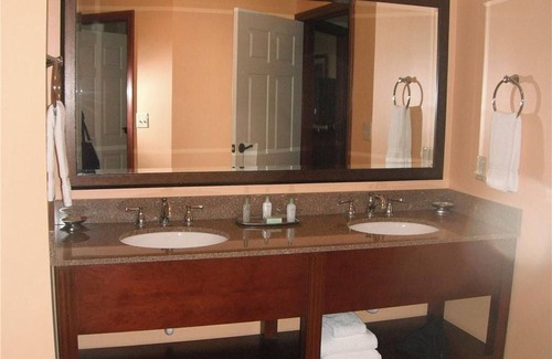 Ellicottville Condominio | 1BR 1BA Full Kitchen Ski In/Out Golf Tamarac Club Holiday Valley Condo Sleeps 4