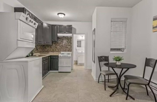 Millbourne Apartamento | 1BR Apartment Close to Downtown