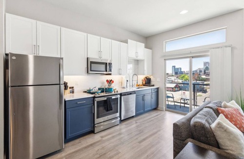 Deep Ellum Apartamento | 1BR Apt with Pool, Gym, and Free Parking